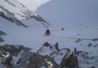 Descente en rappel depuis le col