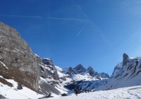 Du monde en ski pour un jour de semaine