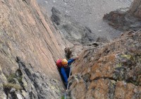 Arête Ouest des Fétoules. Dièdre majeur.