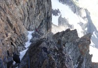 Arête Ouest des Fétoules. Rampe-cheminée.