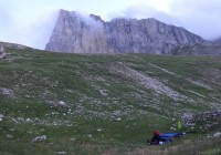 Bivouac dans un trou de verdure